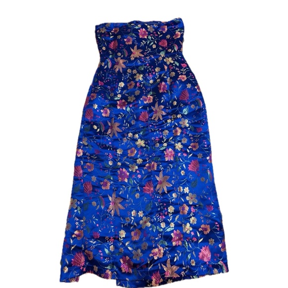 Lulu’s Make a Move Blue Floral Satin Jacquard Strapless Midi Dress - Picture 5 of 6